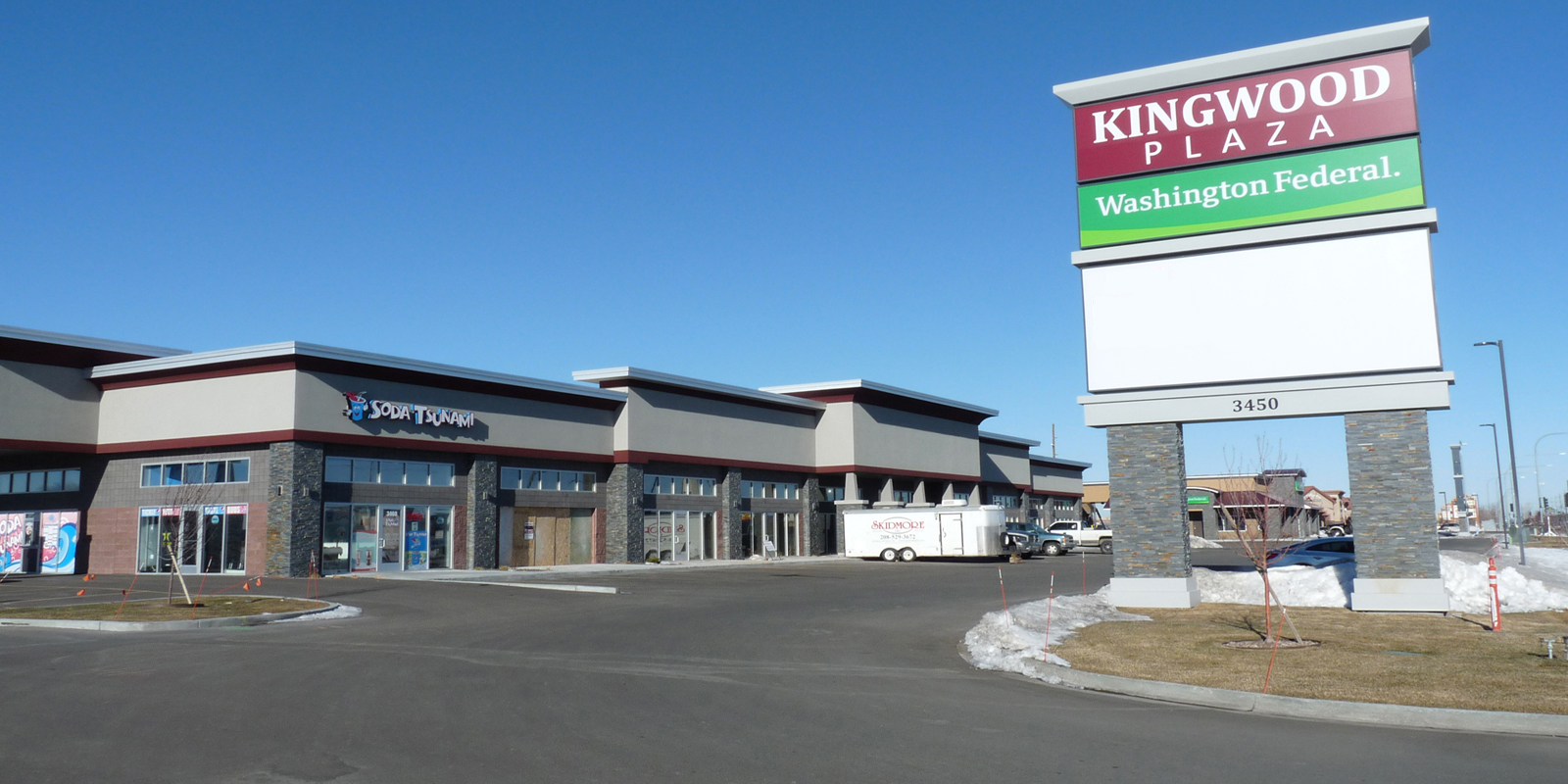 Kingwood Plaza